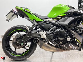 KAWASAKI NINJA 650 2017 13580 kms.