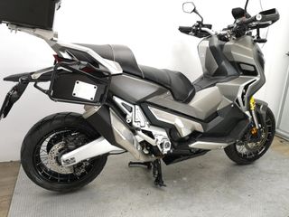 HONDA X-ADV 2018 39619 kms.