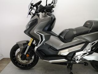 HONDA X-ADV 2018 39619 kms.