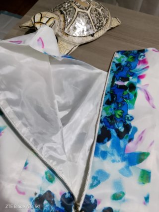 Abito fantasia floreale bianco