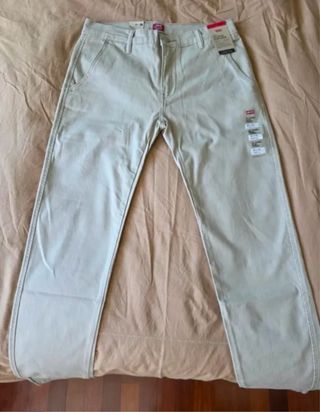 Levi’s XX Chino Slim Taper W30 L32 beige nuevo
