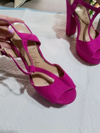 Décolleté Globo fucsia con tacco