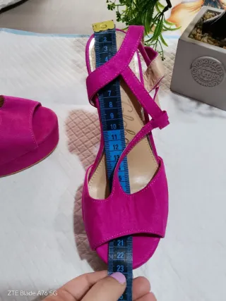 Décolleté Globo fucsia con tacco