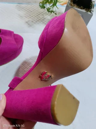 Décolleté Globo fucsia con tacco
