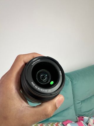 Sony 18-55mm f/3.5-5.6 SAM Lente Zoom