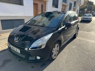 Peugeot 5008 2010