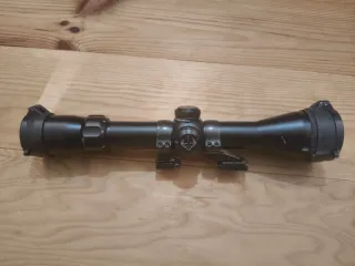Visor de caza Bushnell 1,5-6x44