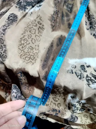 Abito fantasia beige e marrone