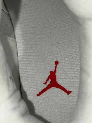 Jordan Retro 4
