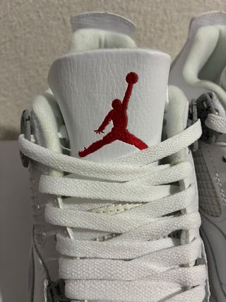 Jordan Retro 4