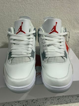 Jordan Retro 4