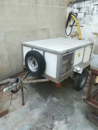 Cambio remolque perros por remolque de carga