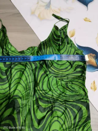 Abito lungo verde e nero