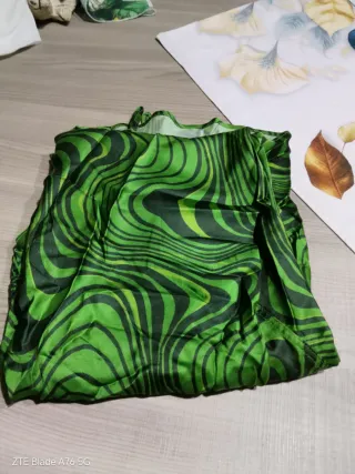 Abito lungo verde e nero