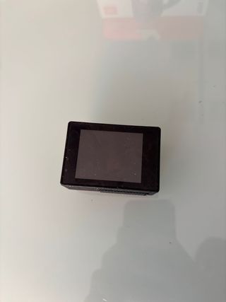 Cámara deportiva HD tipo GoPro con accesorios