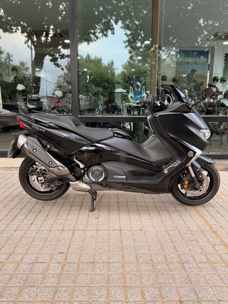 Yamaha TMAX 530 Negra