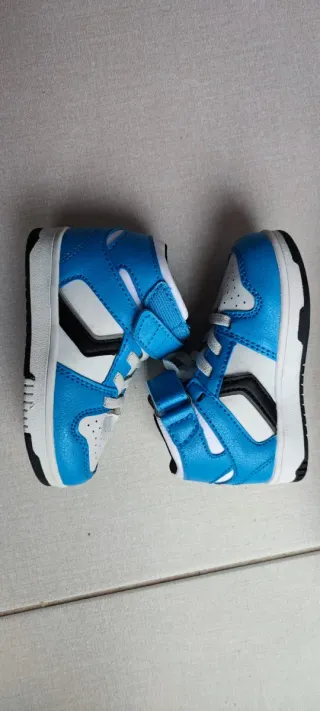 Sapatilhas criança Seaside novas