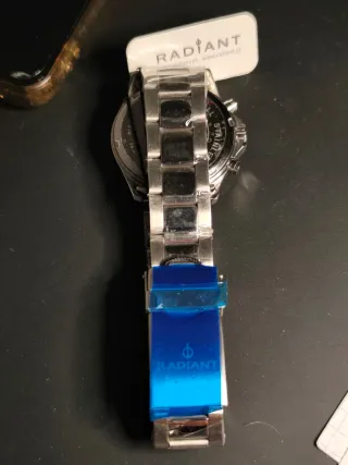 Reloj Radiant RA385703A Plata/Blanco Nuevo sin usa