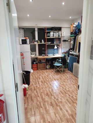 Traspaso salón de uñas y peluqueria