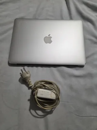 MacBook Air 13 A1466 (2014-2015)