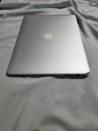 MacBook Air 13 A1466 (2014-2015)
