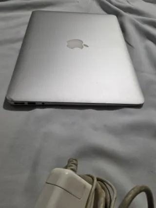 MacBook Air 13 A1466 (2014-2015)