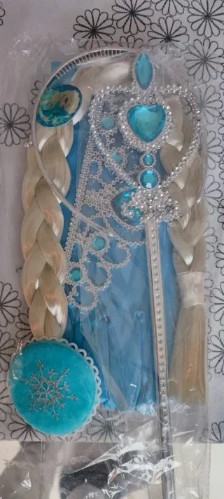 Vestido Frozen Elsa Novo com Acessórios