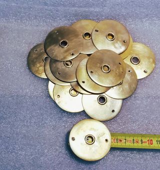 Manilla antigua cerámica y latón