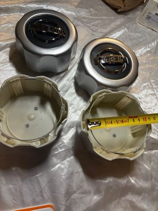 Tapacubos Llantas Nissan (4 unidades)