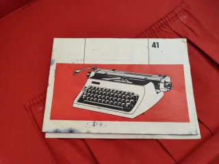 Máquina de escribir Erika Daro