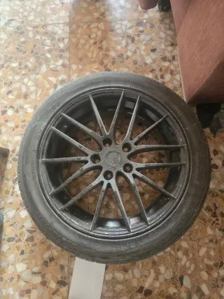 Llantas 17 5x100 para grupo vag montadas en golf v