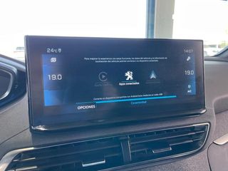 Peugeot 3008 PureTech 130 SANDS Allure Pack EAT8 96 kW (130 CV)