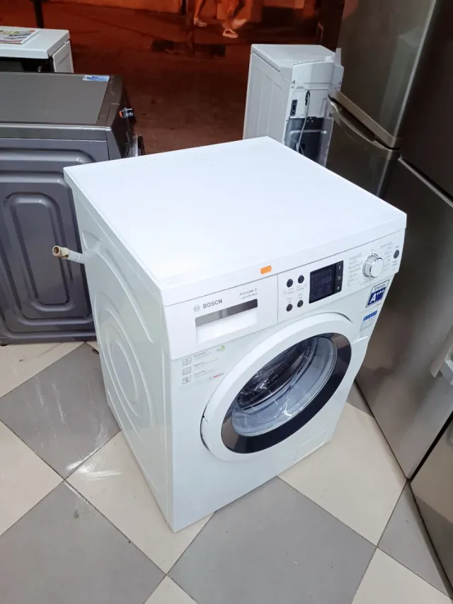 Lavadora 'BOSCH' 8kg 1200rpm A+++