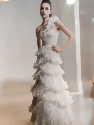 Lotes Vestidos de Novia (diferentes marcas)
