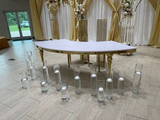 Mesa y 2 sillas para novios - Alquiler , venta