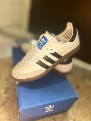 Tênis Adidas Samba Branco e Preto