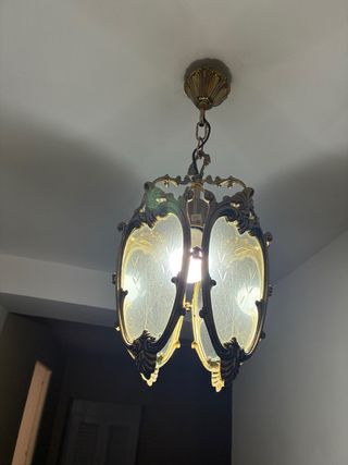 Lámpara de techo colgante dorada