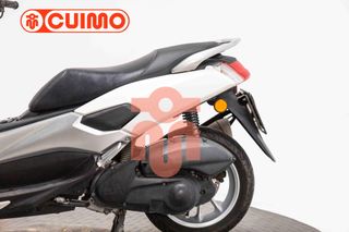 YAMAHA NMAX 125