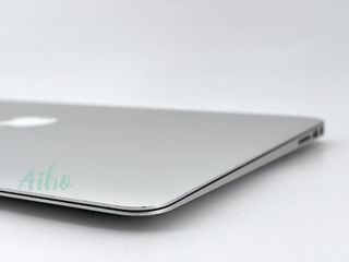 MacBook Air 13" Intel Core i7 2 núcleos 1.7GHz - SSD 256Gb - RAM 8Gb