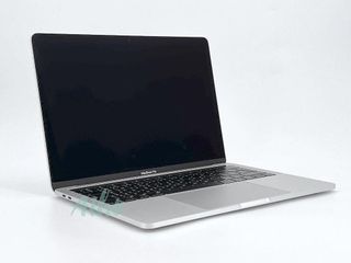 MacBook Pro 13" (2019) Intel Core i5 2.4GHz 4 núcleos - SSD 1TB - RAM 8GB - Plata