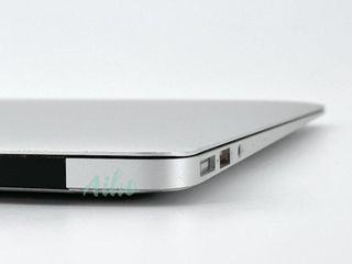 MacBook Air 13" - Intel Core i5 1.8GHz 2 núcleos - SSD 512GB - RAM 8GB