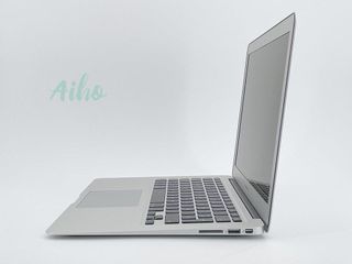 MacBook Air 13" Intel Core i7 2.2GHz - SSD 256Gb - RAM 8Gb