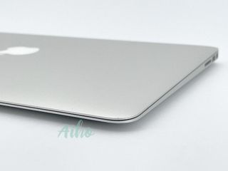 MacBook Air 13" Intel Core i7 2.2GHz - SSD 256Gb - RAM 8Gb