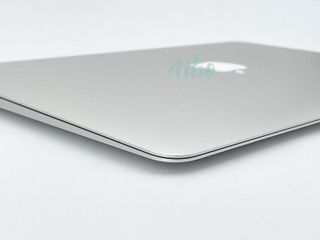 MacBook Air 13" Intel Core i7 2.2GHz - SSD 256Gb - RAM 8Gb