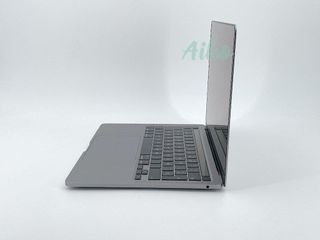 MacBook Pro 13" M2 (2022) 8 CPU/10 GPU núcleos - SSD 256Gb - RAM 8Gb - Gris Espacial