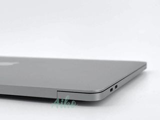 MacBook Pro 13" M2 (2022) 8 CPU/10 GPU núcleos - SSD 256Gb - RAM 8Gb - Gris Espacial