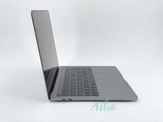 MacBook Pro 13" (2018) Intel Core i7 2.7GHz 4 núcleos - SSD 256Gb - 16GB RAM - Gris Espacial