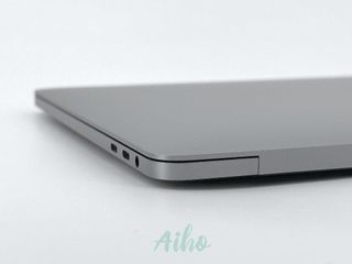 MacBook Pro 13" (2018) Intel Core i7 2.7GHz 4 núcleos - SSD 256Gb - 16GB RAM - Gris Espacial