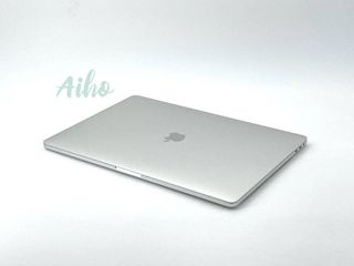 MacBook Pro 15" (2017) Intel Core i7 2.9GHz 4 núcleos - SSD 1TB - 16GB RAM - Plata