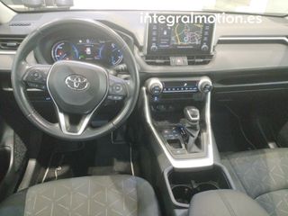 Toyota Rav4 2.5l 220H Style